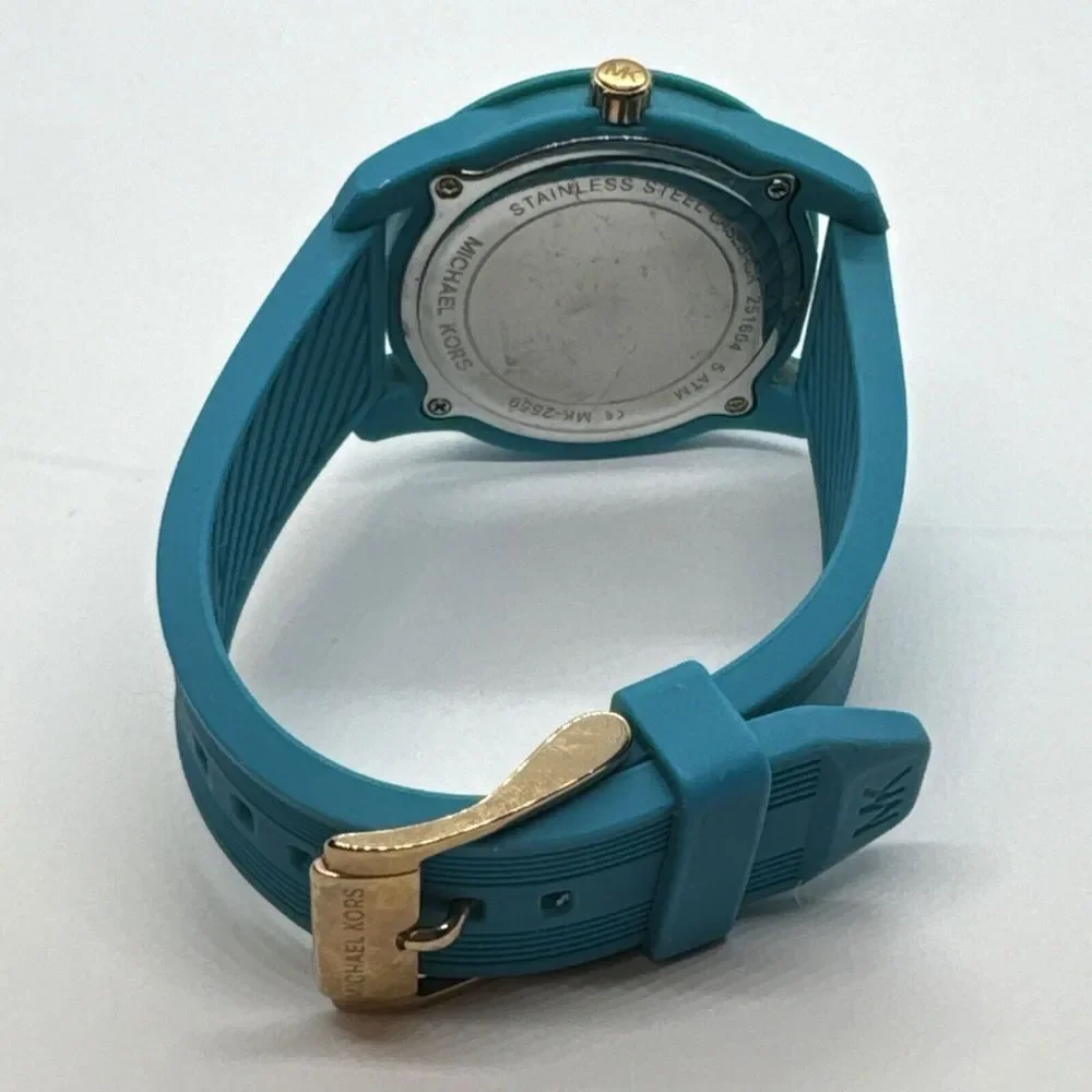 Michael Kors MK2559 Women's Turquoise Silicone Strap Analog Dial Watch JNA301